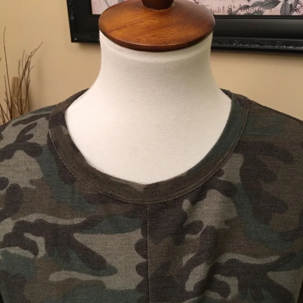 NWT Anthropologie Drew Long Sleeve Camo Tee Sz S - Picture 2 of 6